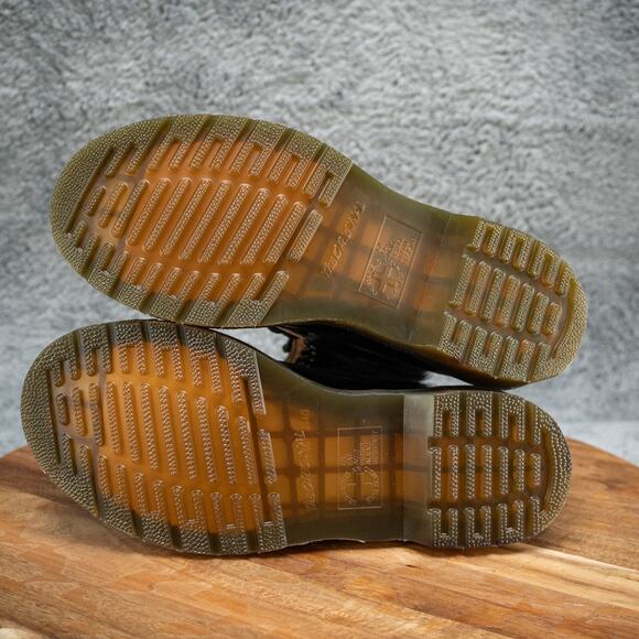 Dr Martens 11821 Combat Boots Women's Sz 6 Black Patent Leather NWOB - Picture 6 of 6